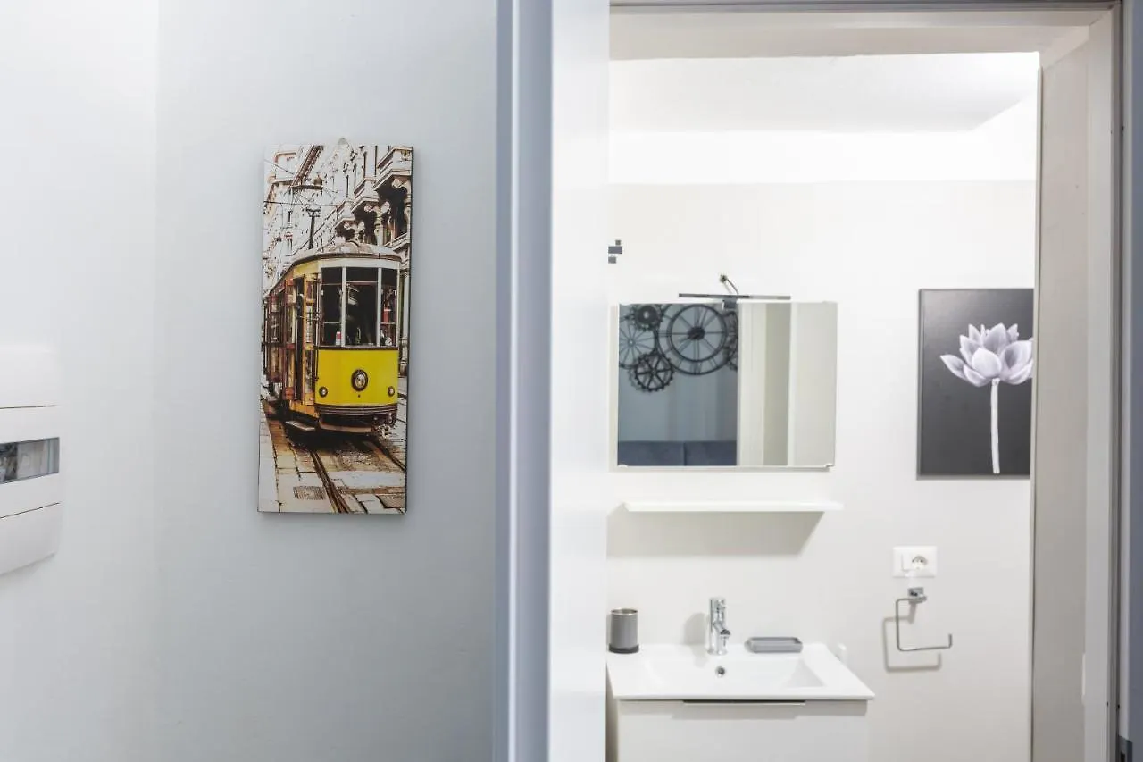 Mysa Properties - Monolocale In Zona Navigli ميلان 0*,